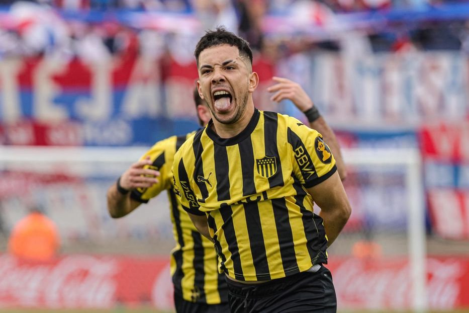 35 goles de Leo Fernández en Peñarol.

✅27 por Campeonato Uruguayo
✅13 en 2025
✅2do gol clásico
✅Gol en semifinal
✅Gol en 1ra final