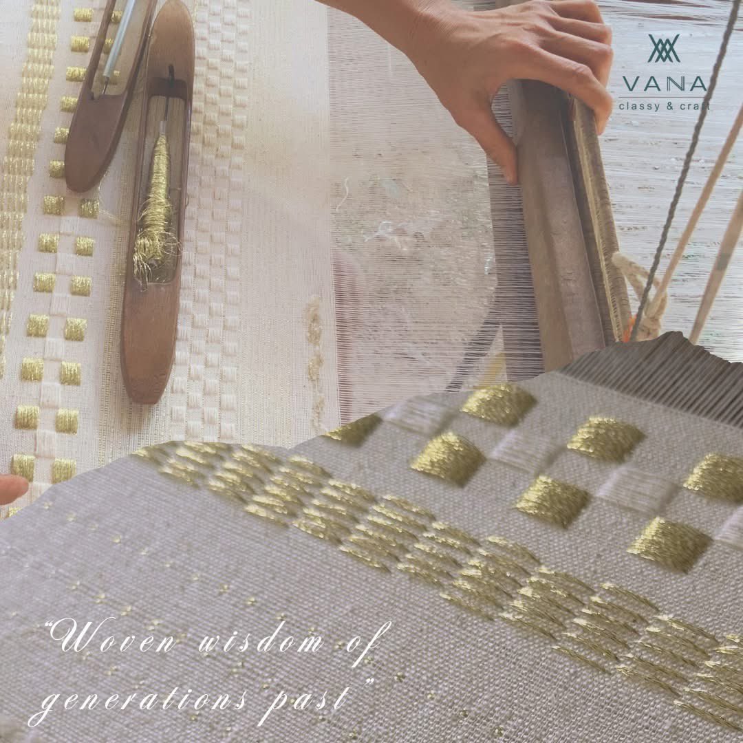 trip_chaki's tweet image. 愛子さまのスア仕立てた人のFacebook見つけた。布も恐らく手織り。
同世代のセンスに委ねたラオスにも感心。

日本に紹介していい？と聞いたら了承得られたのでぜひ彼女のページ見てね🙏