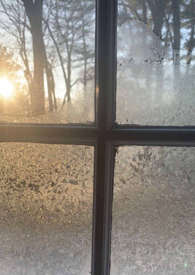 Man0fMagic's tweet image. It's already getting colder and I really wish it wasn't..