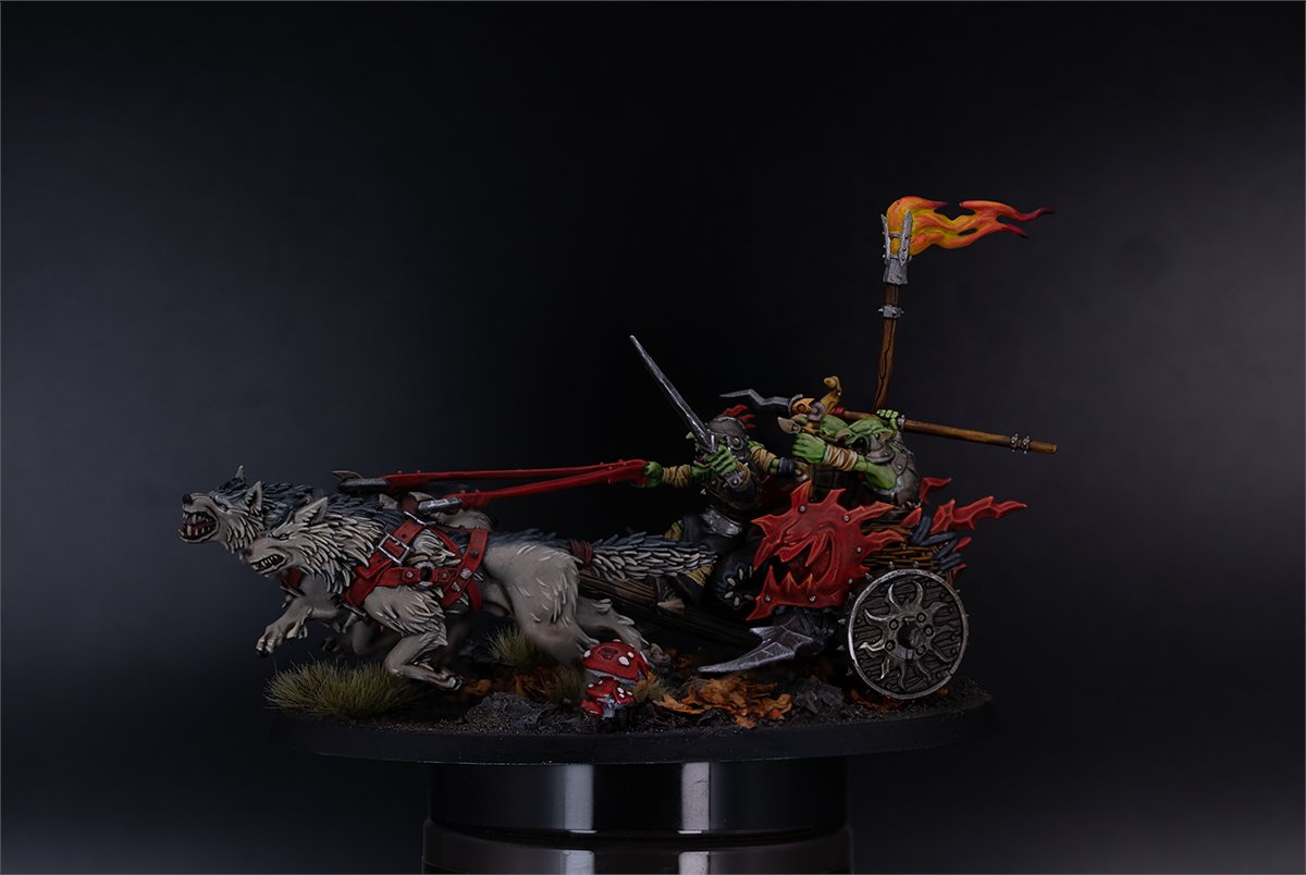 Lastrankedhero's tweet image. Second Sunsteela Wheela complete! Time to take a break and paint some snarlfang riders now :o 

#WarhammerCommunity #ageofsigmar #PaintingWarhammer