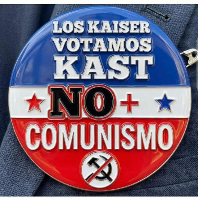 patriota_1972's tweet image. Que quede claro💪🇨🇱
Los Kaiser votamos Kast✅
y tú❓
Responde
A. Absolutamente
B. No