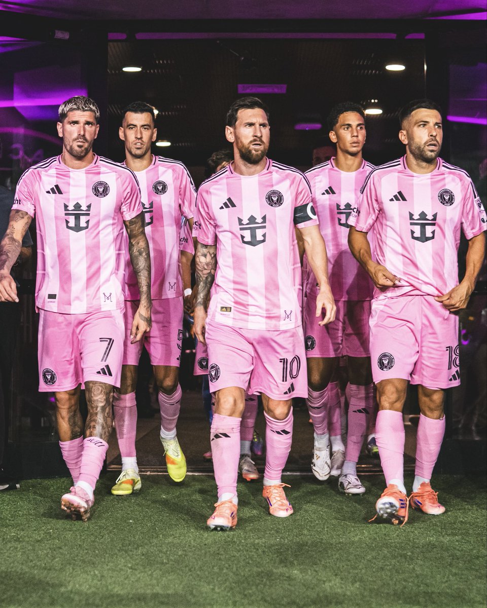 Intermiamicfhub's tweet image. 🚨HISTORY: Lionel Messi has officially led Inter Miami to their first-ever MLS Eastern Conference final.

MLS Cup… here we come. 🙌🏻🔥