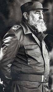 A pocas horas de conmemorarse un aniversario más de la desaparición fisica de nuestro #FidelPorSiempre honremos sus principios y defendamos más q nunca nuestra #Revolución.
#FidelEsFidel 
#CubaEstáFirme