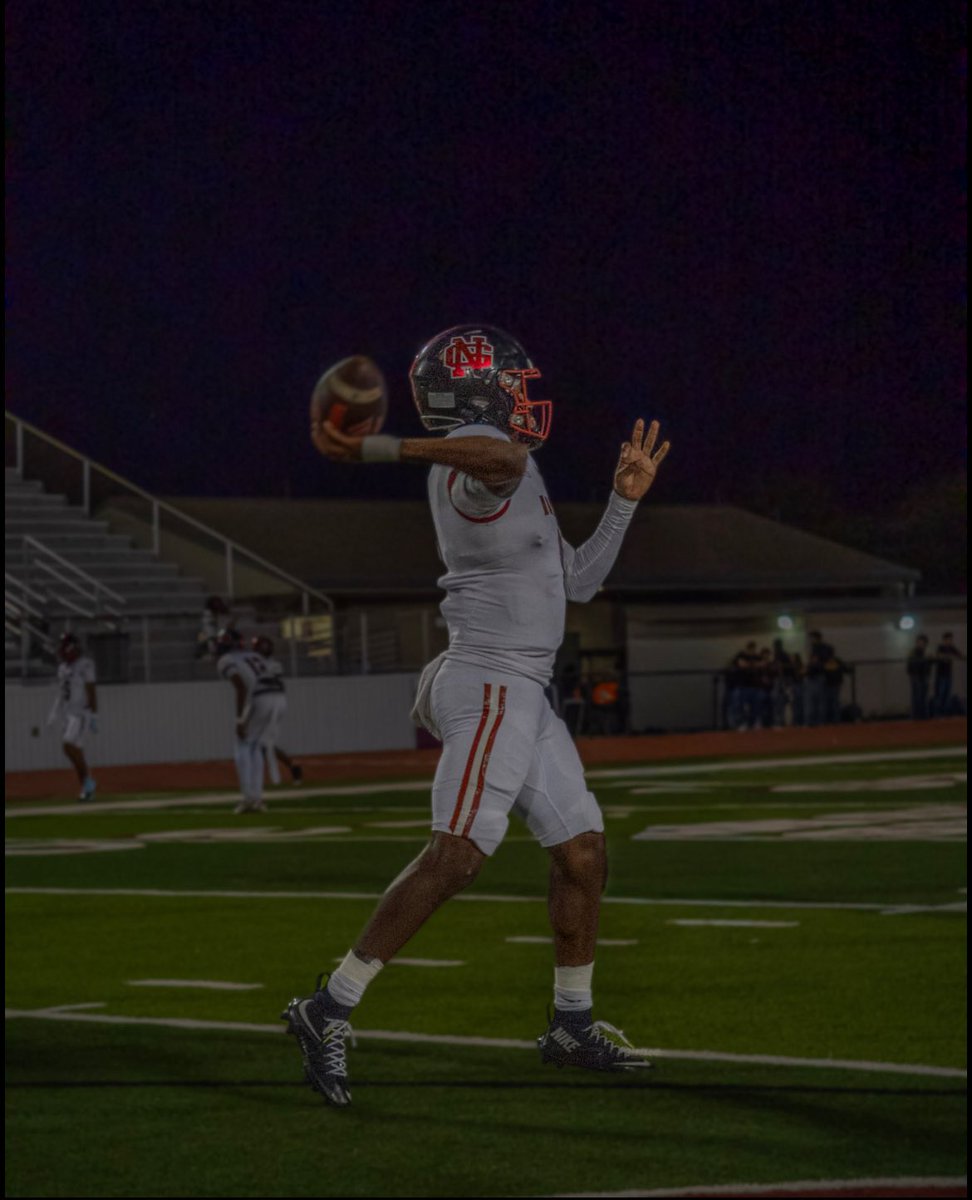 #AGTG Blessed to receive first team all-district quarterback 
<a href="/OldSchoolQB/">OldSchoolQB</a> <a href="/trucker89/">Taurus Rucker</a> <a href="/ChaceGreatness/">Chace Wilson🏁</a> <a href="/sr_mathes/">DeMarcus Mathes Sr</a> <a href="/coachjayearle/">Coach Jay</a> <a href="/CoachChambersNG/">Michael Chambers ✭</a>