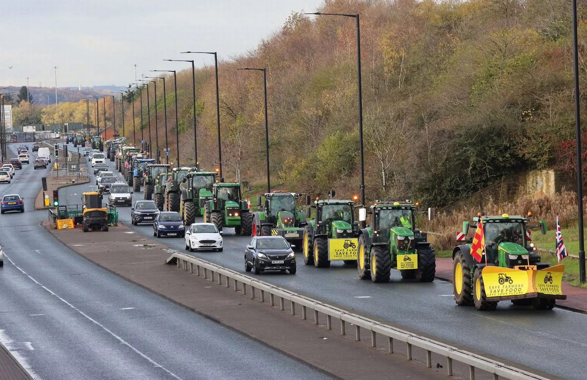 _RobbieMoore's tweet image. With just days to go before the budget, I joined our farmers from across the North East in Newcastle to rally against this Labour government’s vindictive assault on our countryside.

Together against this government we stand united.

The family farm &amp;amp; business tax MUST be axed.