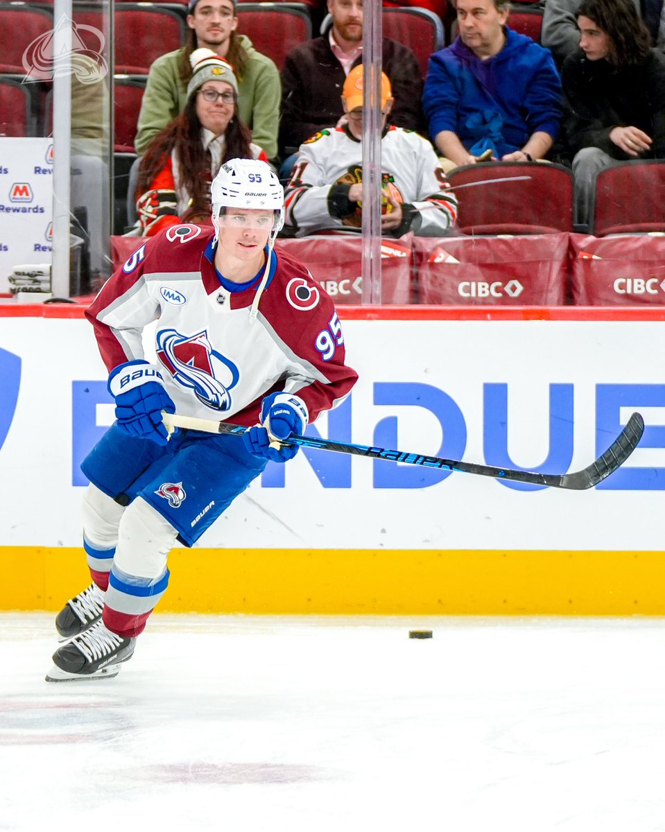 Avalanche's tweet image. Puck drop is now 👈