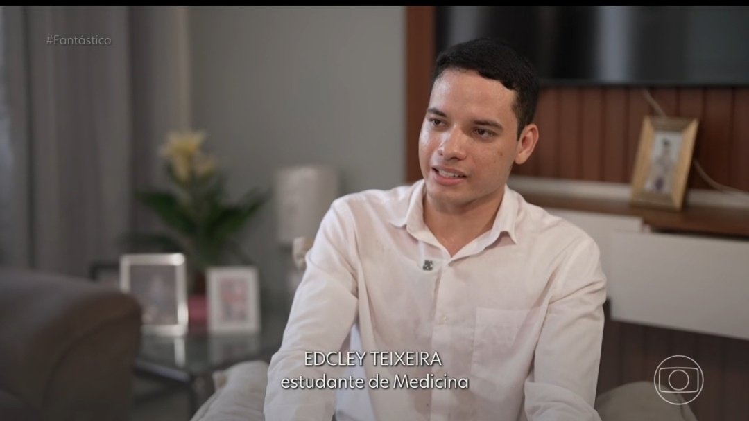 studyre_'s tweet image. A matéria foi importante para dar visibilidade ao problema, mas ainda ficou faltando algo essencial: a visão do estudante e a visão do professor de cursinho. São eles que estão no olho do furacão, que sabem o que realmente acontece, que sentem o impacto direto de qualquer…