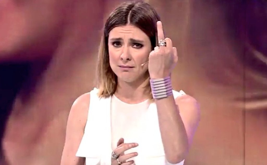 Almudena, Twitter te manda saludos.
#GHDBT3