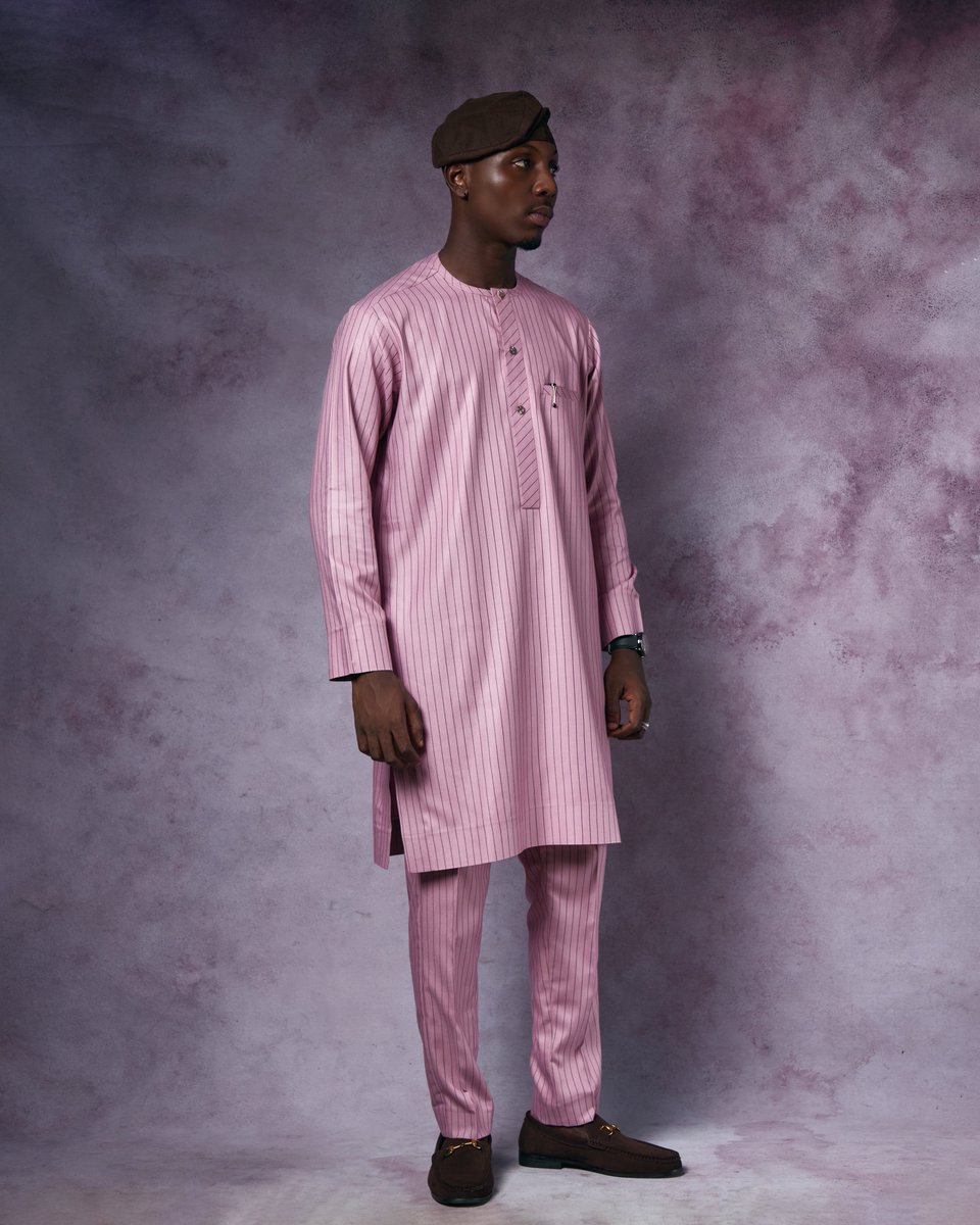 hakim_estilo's tweet photo. HÀK-004 | The Crest Kaftan
SHOP NOW https://t.co/epfjx8PO2i