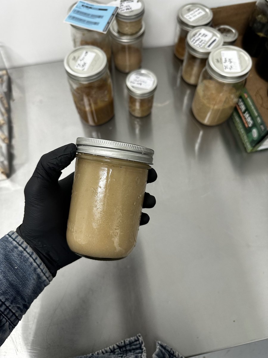 Love seeing the color transition through the curing process. What conditions do you like to cure your rosin?