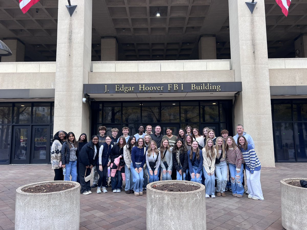 Avon DECA tweet media