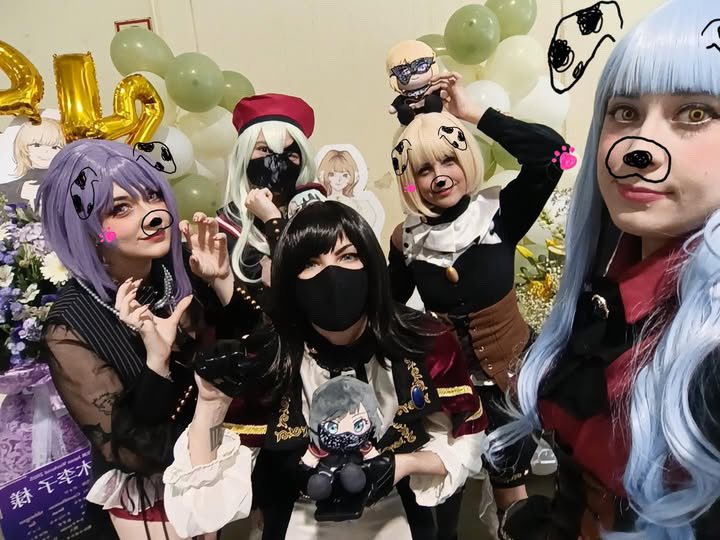 FukoPri's tweet photo. Btw menudo sueño haber tenido grupal entera de Ave Mujica!! 😭😭😭 

Muchas gracias @Japan_Weekend por traer a @sasakirico y @RicochiInSpain por el proyecto tan bonito! https://t.co/iSqQV85SnU