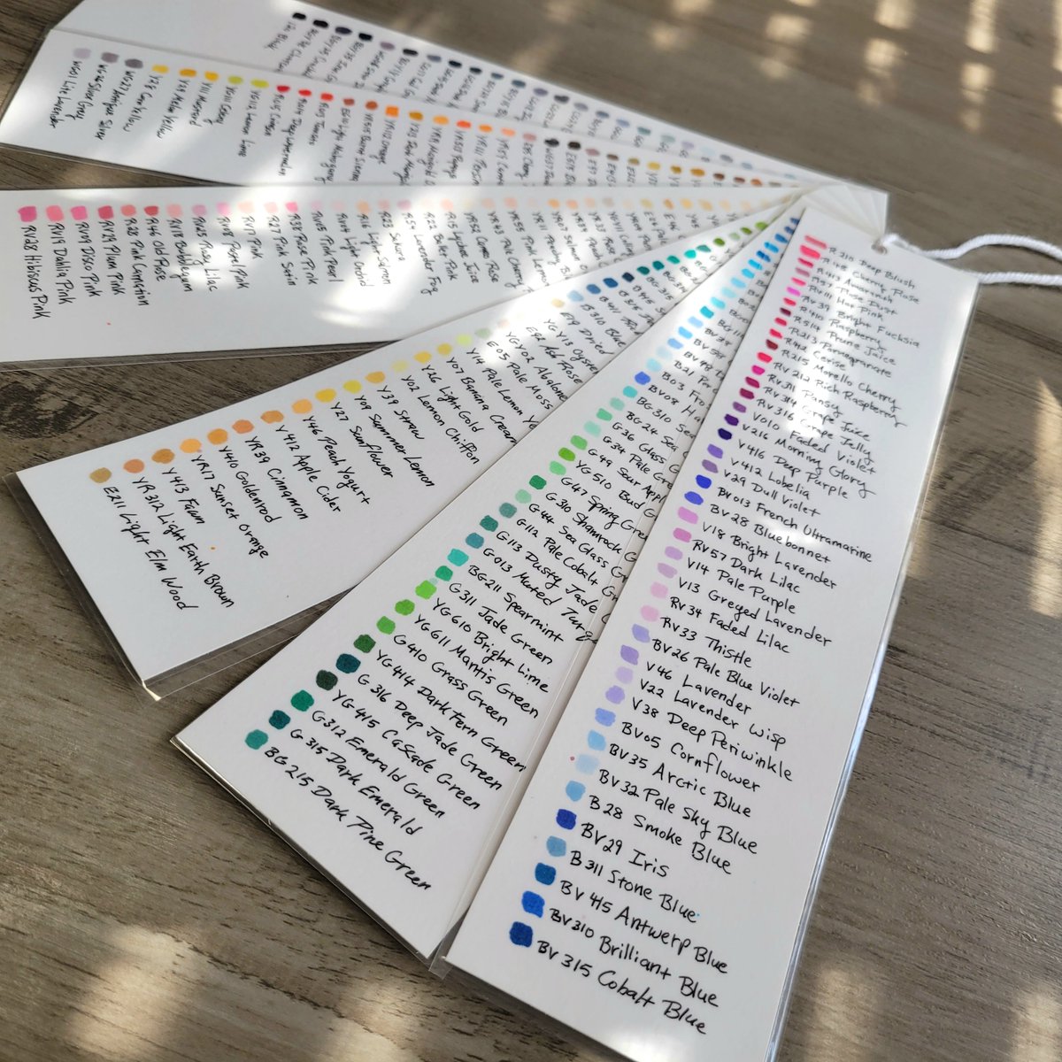 BlueSnowOwl's tweet image. 🪷🦋☆.°•
Finally laminated these color charts I made several weeks ago ~ now I can use them for drawing 🪐🪷💫🤎.°•○~`