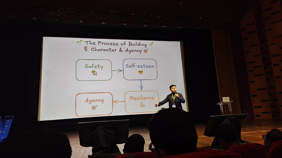 ihsan 🍉 tweet media