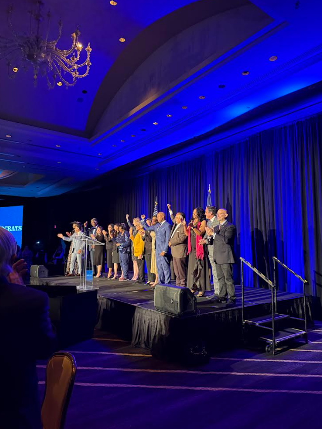 jamie_raskin's tweet image. What a thrill to keynote the @TexasDemocrats Johnson-Jordan Dinner in Houston with Reps. @LizziePFletcher, @JasmineForUS, Al Green, @LaCongresista and the rocking TX House Dems who broke quorum to awaken America. Get ready for a blue wave building across the Lone Star State!