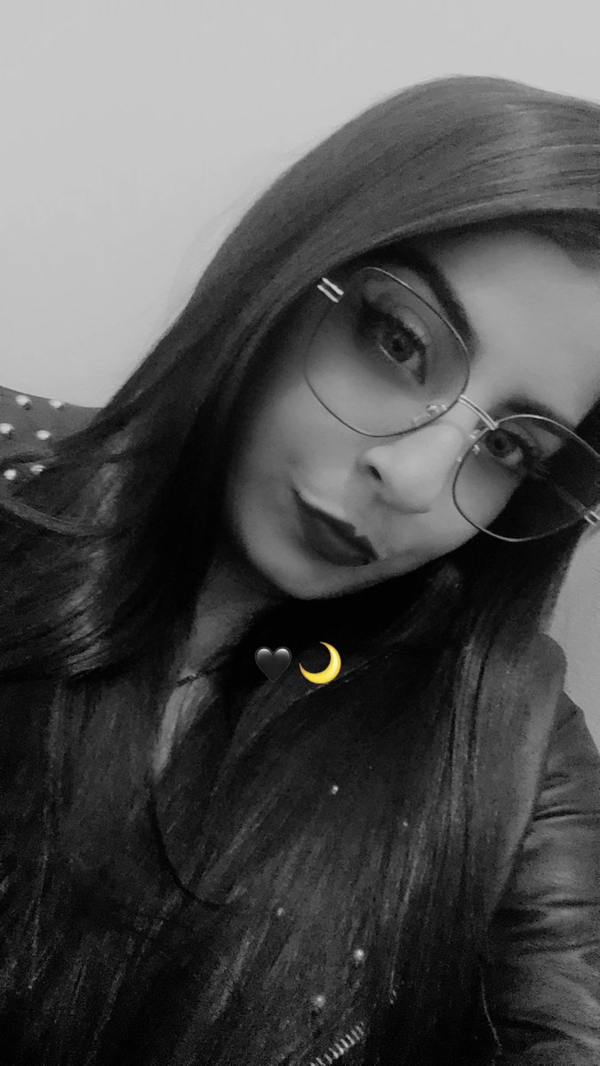 flaca Sofi 🔥 tweet media