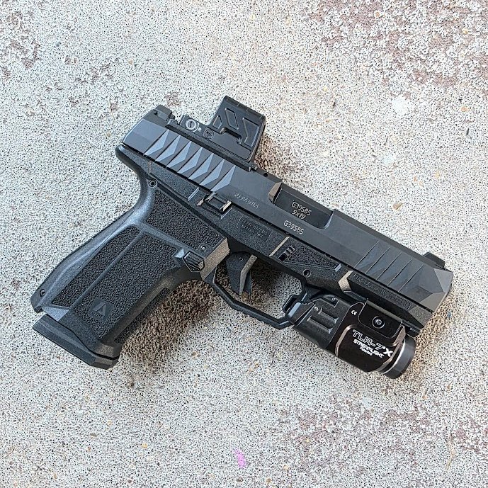 My review of the Arex Delta Gen II M OR is up! --> freedomfriedfather.com/2025/11/23/are…

Want a chance to win an Arex Delta M OR? Enter our giveaway here --> gleam.io/VulCp/black-fr…