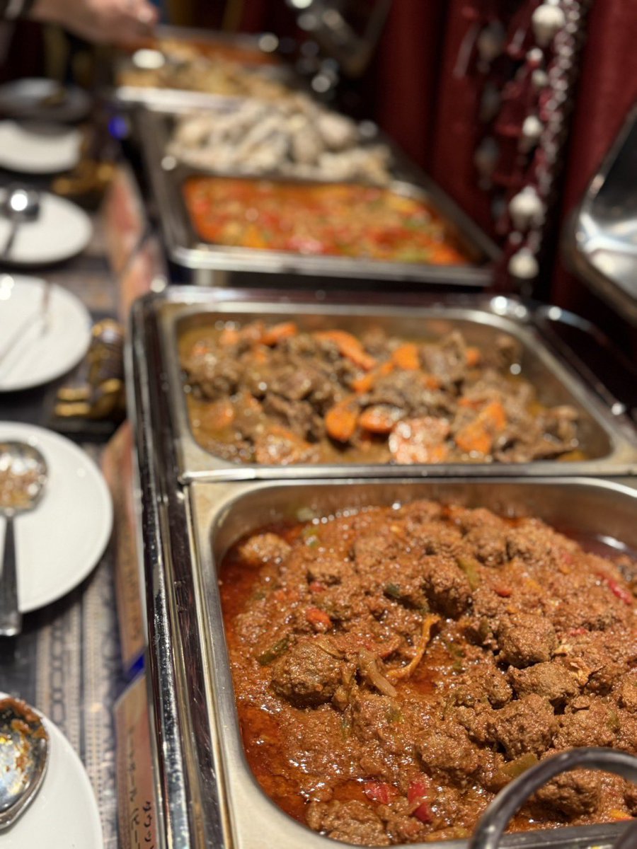 Grand_Pyramid's tweet photo. いつもと違うランチ、食べてみませんか?
🇪🇬 20種類以上の本格エジプト料理が食べ放題 ¥2,500!
✨ 事前予約でタジン料理を無料サービス!
🍽️ お腹も心も、エジプト気分。
#SphinxTokyo #EgyptianCuisine #EgyptianFood #LunchBuffet #AllYouCanEat #タジン #ランチ #食べ放題 #エジプト料理 #スフィンクス東京 #東京ランチ #お得ランチ #ランチタイム #TokyoFood #FoodieTokyo #ランチ好き