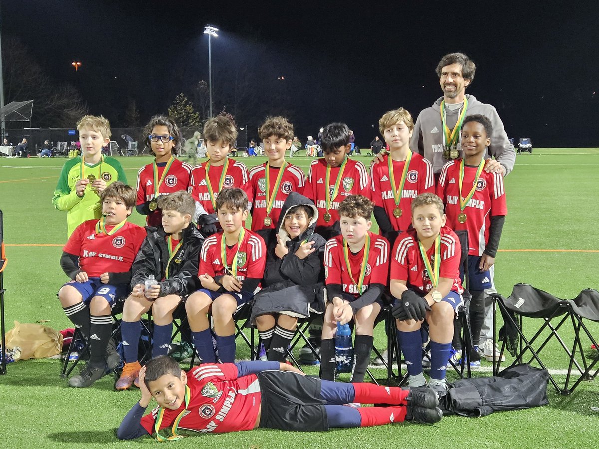 tocajuniorsfc's tweet image. 🦃 2025 MSI Turkey Shoot Tournament finalists!

⚽️ U11 Boys #PIRATES congratulations!

🔵🔴 #WeAreToca #TOCA #tocajuniors #PLAYsimple #Futbol #Football #soccer #Boys #activekids #TurkeyShoot #MSITurkeyShoot #BoysWeekend #soccertournament @msisoccer