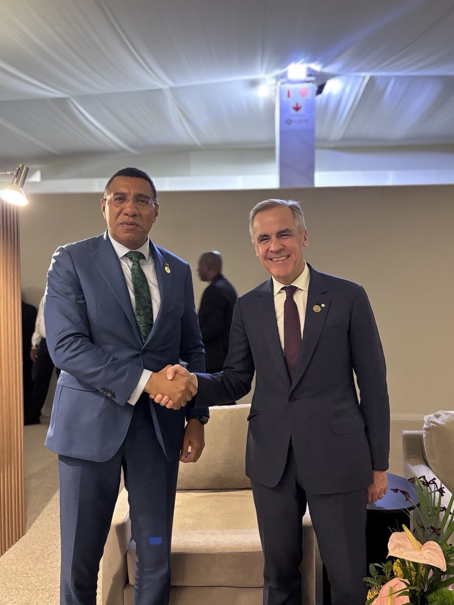 Met with <a href="/AndrewHolnessJM/">Andrew Holness</a> at the G20 summit today and affirmed Canada’s ongoing support for relief efforts as Jamaicans recover from the devastating impacts of Hurricane Melissa.

Our partnership in trade and security is strong. We’re working together to make it even stronger.