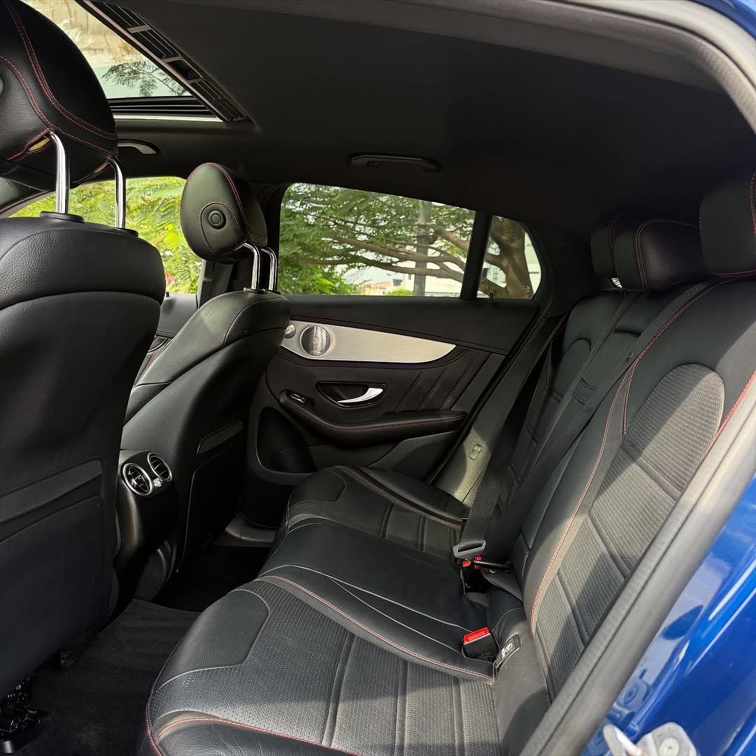 phantom__autos's tweet photo. 🔹2020 Mercedes-Benz GLC 43 AMG Coupé
▪️AMG Performance Full Package
▪️Heated &amp; Ventilated Sport Seats | Pano Roof
▪️Assists {BSM, Lane Keep, Park, Pre-Collision}
▪️Keyless Entry | HUD | Ambient Light | 360 Cam
💰Call or DM for Price &amp; More Info
📍Nationwide Delivery Available 🇳🇬 https://t.co/5GwCgybTL4