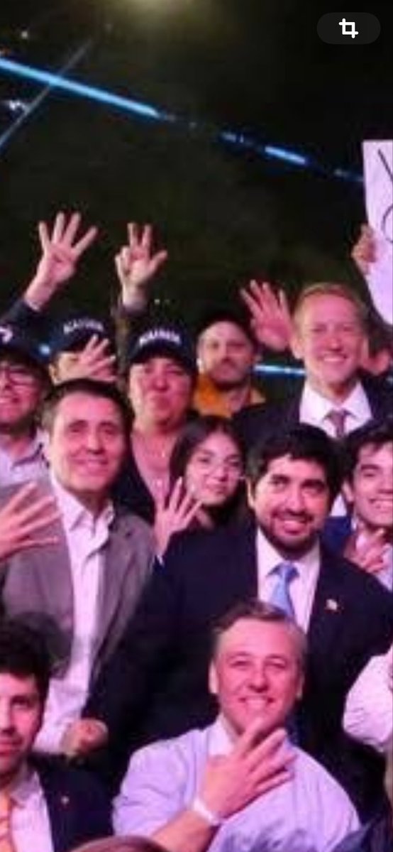 Atenea Pensando 🇨🇱 tweet media