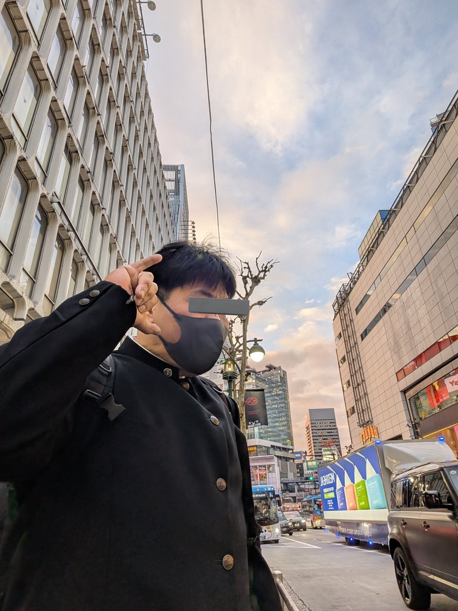 fechiscooluni3's tweet image. ぼっちも飽きるわ〜