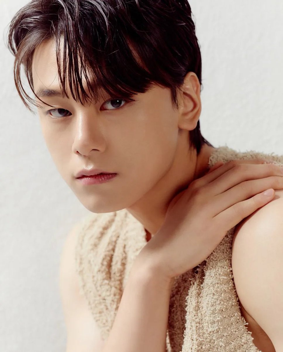 o3o_rookie's tweet image. 차우민 : 아이돌 출신 CEO 이찬 役
이찬은 슈퍼스타이지만 불우한 어린 시절을 겪은 인물로, 남다름에게 점차 빠져드는 동시에 남다름을 놓고 절친인 강하기와 긴장감을 형성하는 캐릭터

유나 : 극 중 톱 배우 역할을 맡아 색다른 매력을 펼칠 예정