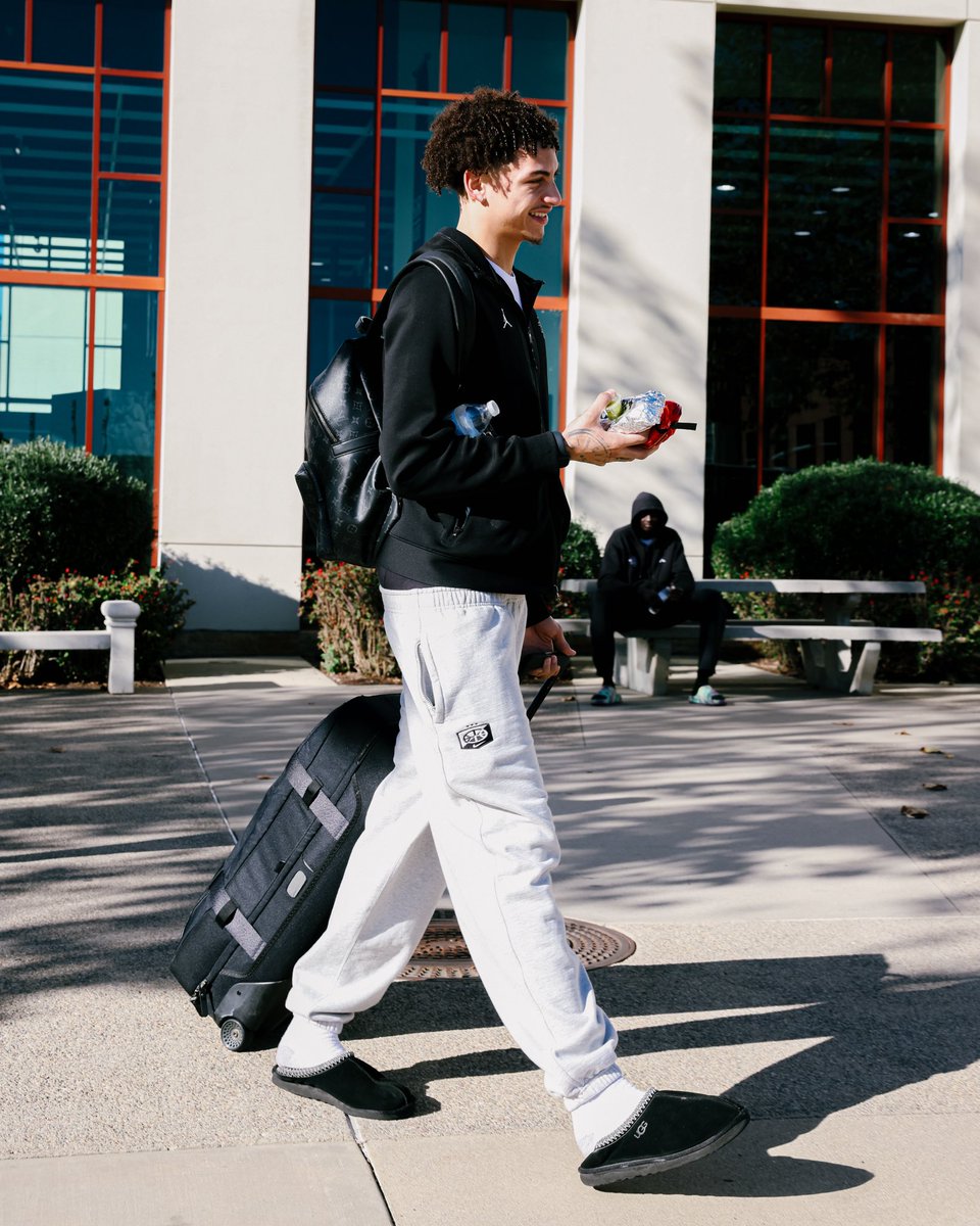 mesa_aztecs's tweet image. headed to Vegas ✈️➡️ @Players_Era 

#GoAztecs