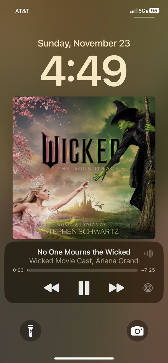 joyceannebyers's tweet image. 