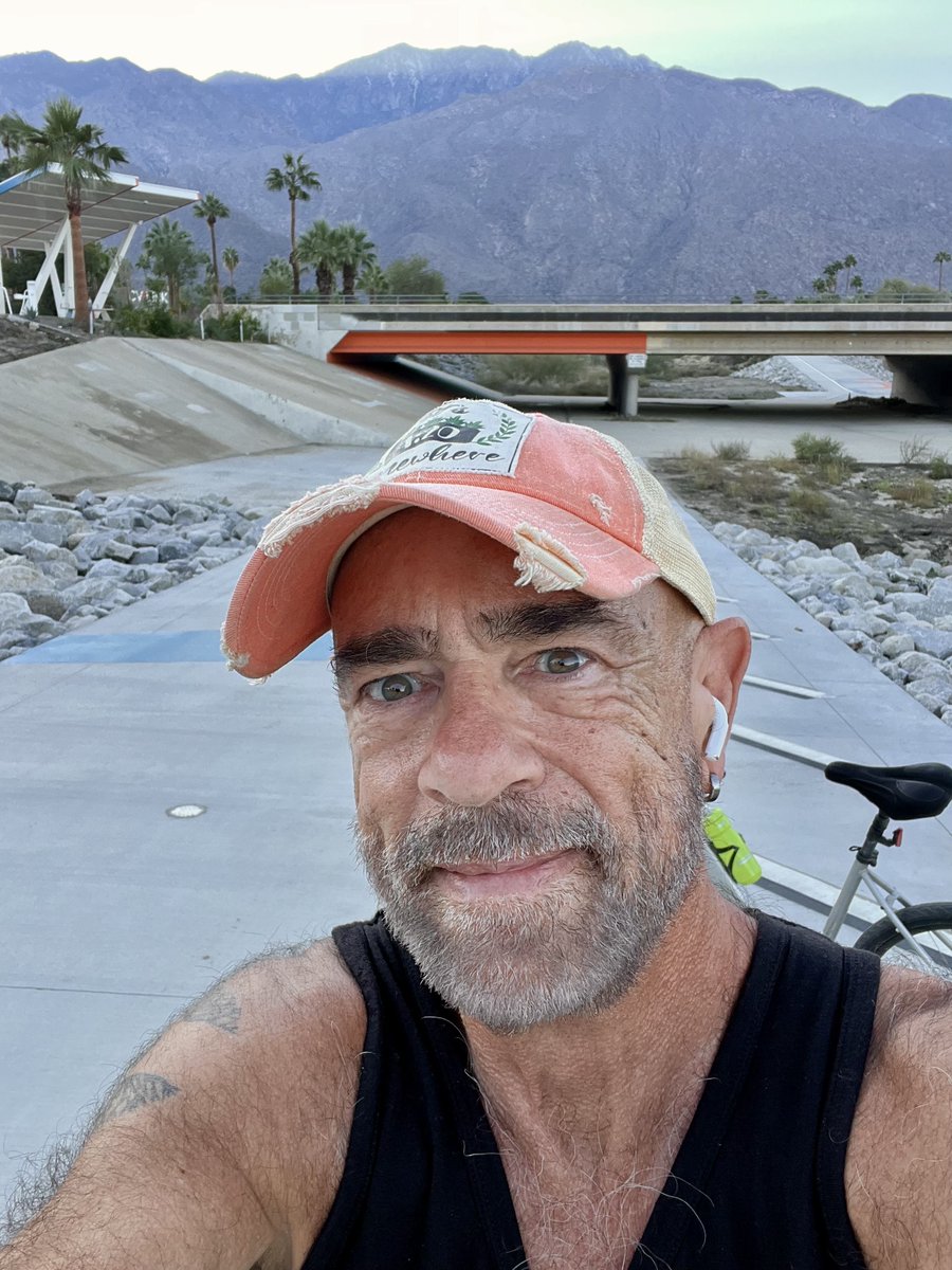 RickRReed tweet media