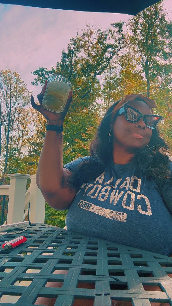 MissShaReCee's tweet image. Told
Ya 
Niggas
It
Wasn&apos;t 
Gonna
Be
No
Sweep 
#DC4L