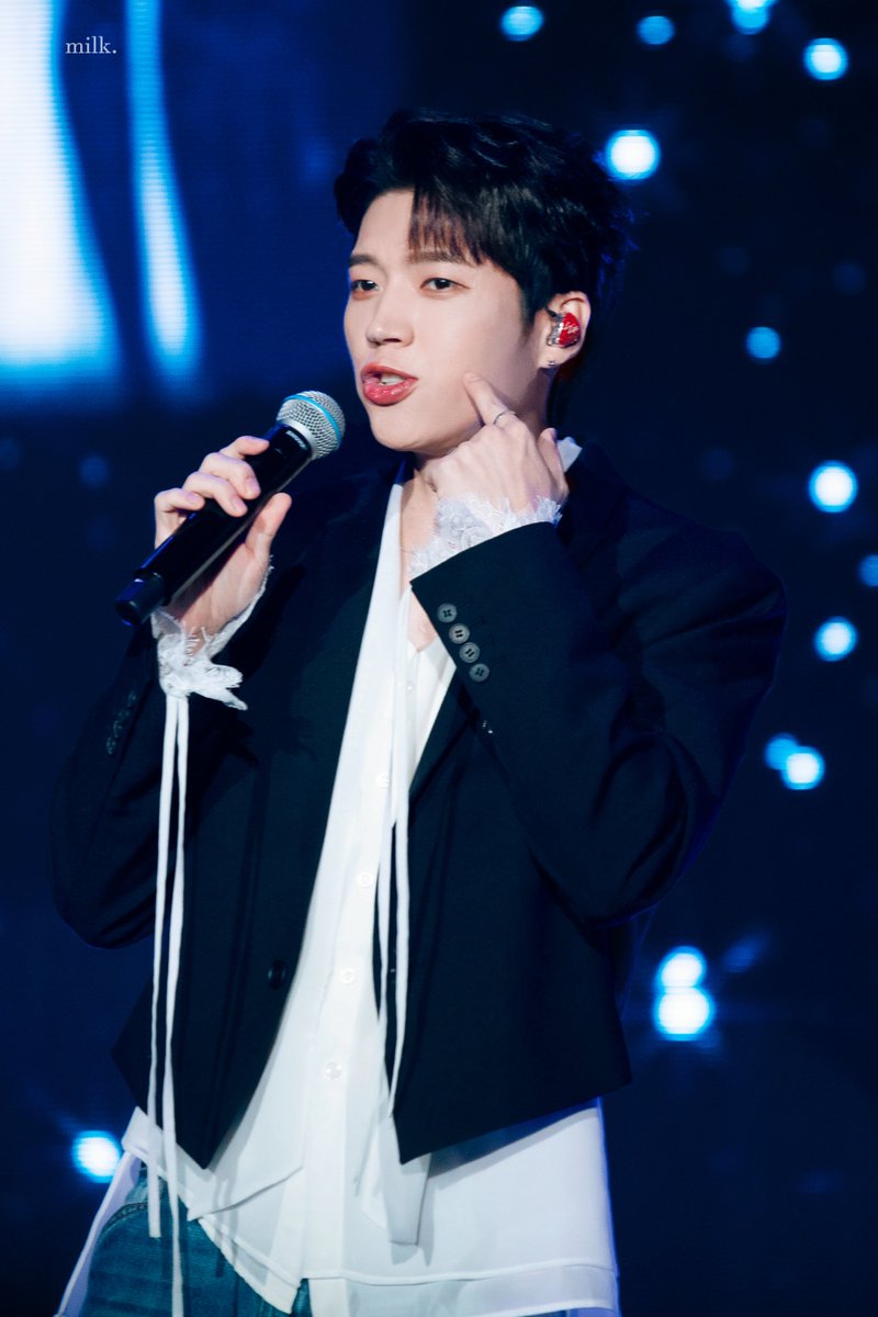 251122 식목일5 홍콩 첫콘 

#인피니트 #INFINITE 
#남우현 #NAMWOOHYUN