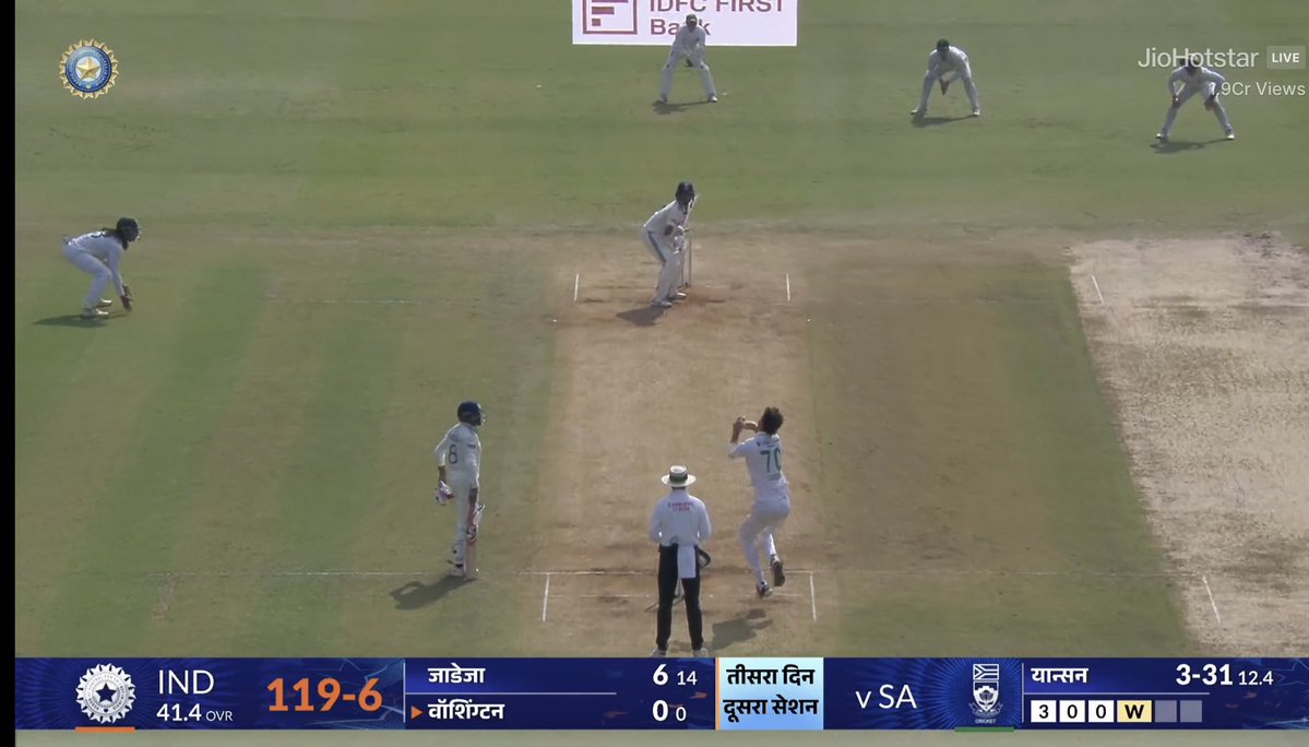 Crickinfo362311's tweet image. #SAvsIND इंडिया 🇮🇳 के घोड़े लग चुके हैं इस मैच और सीरीज़ के अब काम मुश्किल है 
119/6