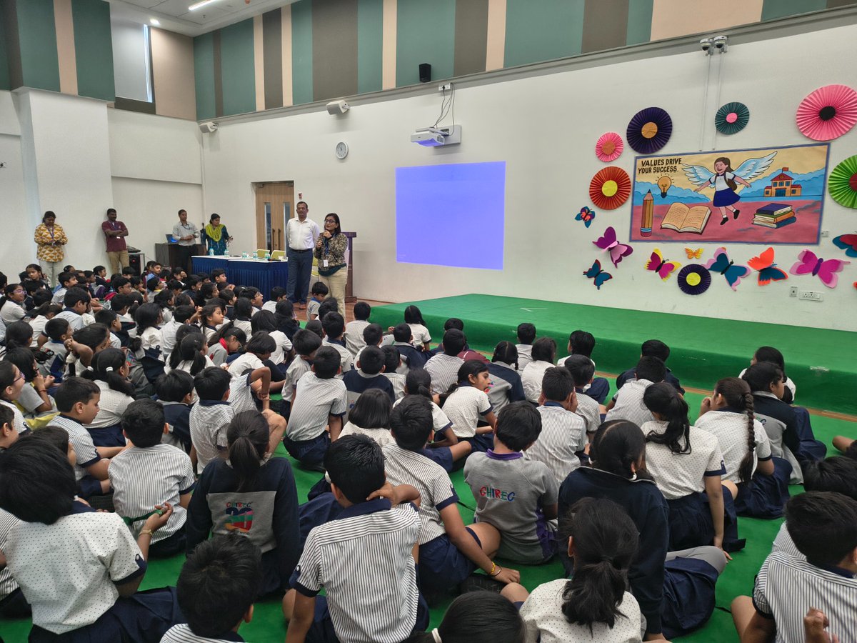 SCSC_Cyberabad's tweet image. Suraksha Kavach at CHIREC 

SCSC held a safety session for 230 Grade 3 kids on kindness, safety habits &amp;amp; speaking up.

Thanks to Inspector Hanuman Goud &amp;amp; SI Anitha (SHE Team) for guiding them.

Safer kids, stronger communities. 🌟

#SCSC #ChildSafety #SurakshaKavach #CHIREC