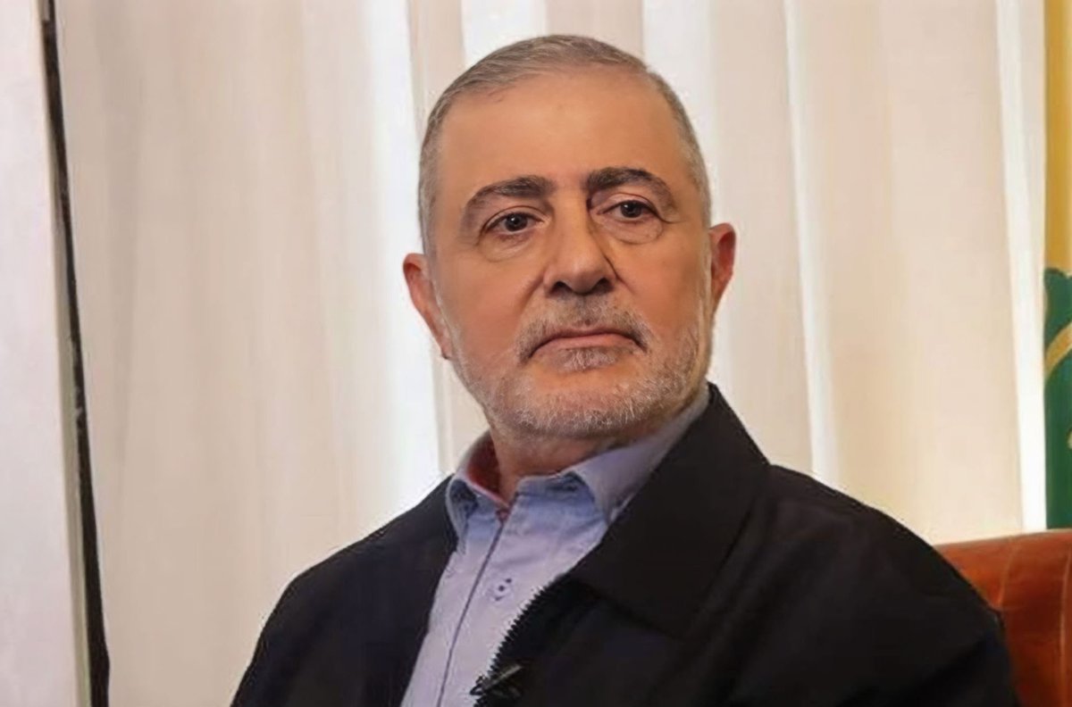 #وفيق_صفا :"حزب الله" وحده الآن مَن يحدّد كيفية الردّ لا حكومة لبنانية ولا غيرها". (ردّكم يا حاج سيستجلب رداً أكبر وأوسع.. ملجأكم الوحيد هو "الدولة".. #سلم_السلاح للدولة).