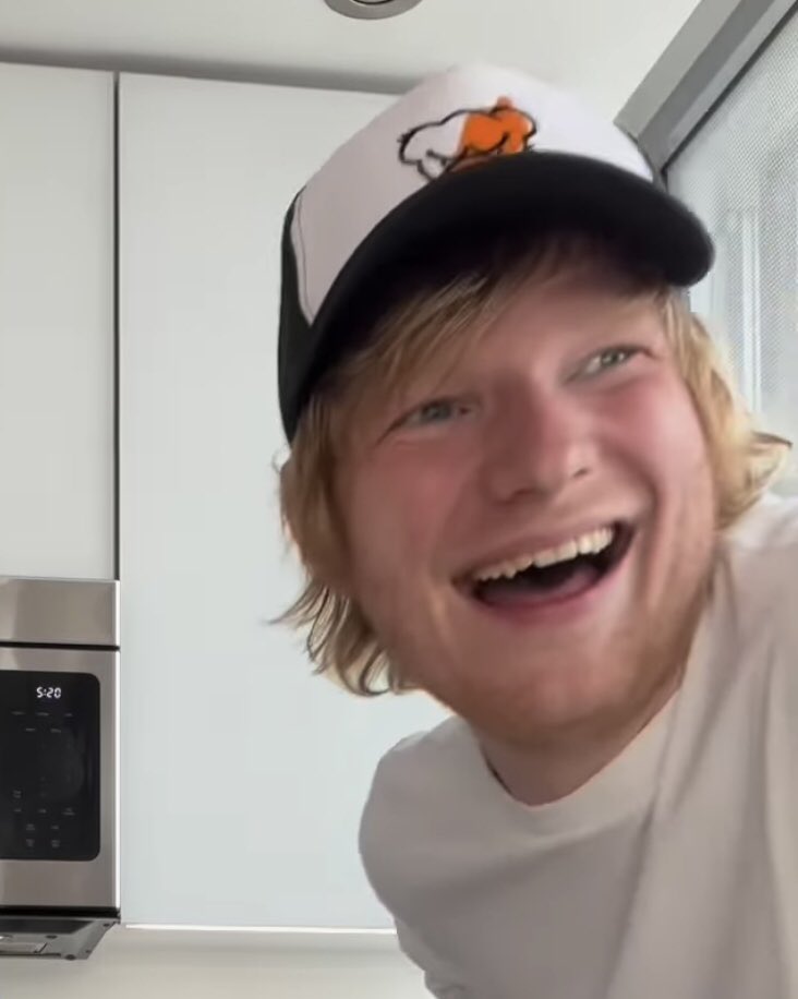 Ed Sheeran - the smile of the day