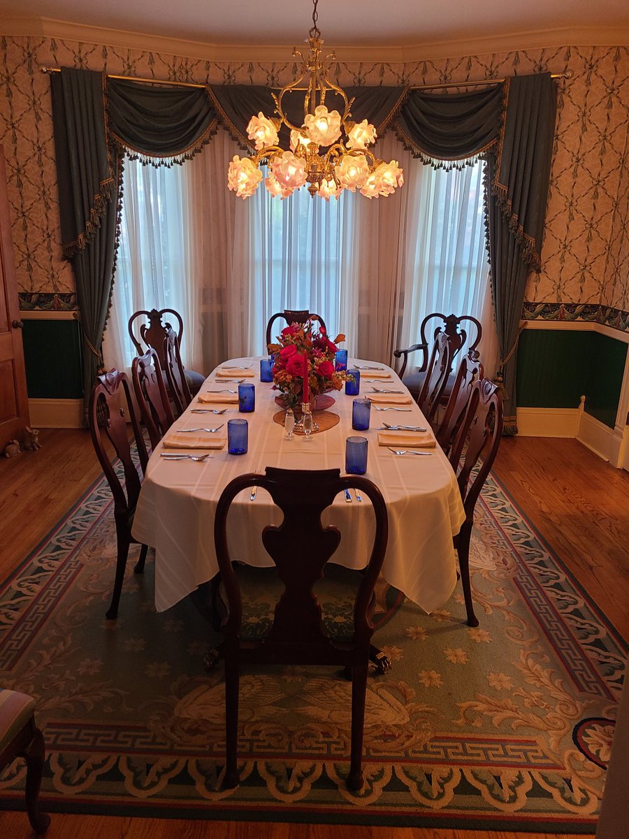 Birthday dinner for a sibling who left a judgeship for the ministry. A Thanksgiving hope that equality of all of becomes a byword again and appeasement of those who would enslave others be rejected. Let's energize the shinning light on the hill. Our best to your family.