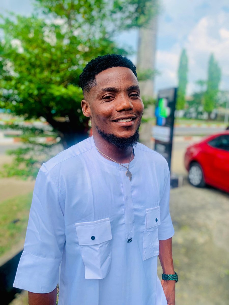 ajs__noble's tweet image. Good morning, NOBLES! 🌞🌻🕊️

Today, give yourself permission to start again - stronger, smarter, and more intentional.
You owe it to your future self to keep pushing, even on quiet mornings like this.

Focus on what you can control.
Release what you can’t.
And step into the day…