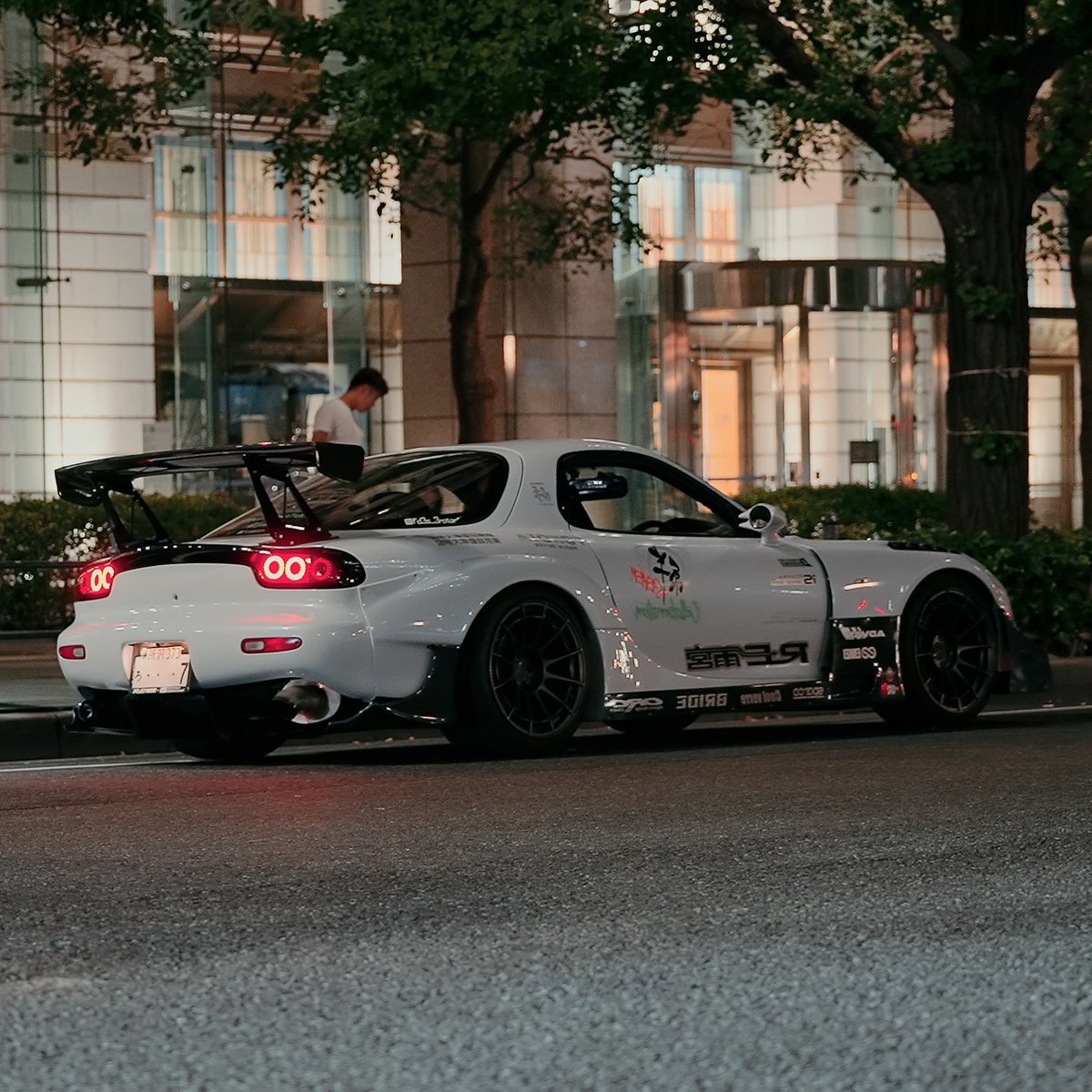 RT @fd3s_3rotor: こちらのFDに装着してた RX-7 FD3S RE雨宮GT-Ⅲ リア