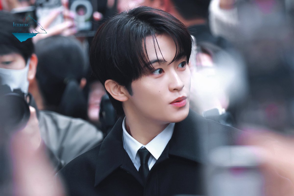 𝐈𝐜𝐞𝐛𝐞𝐫𝐠 tweet media
