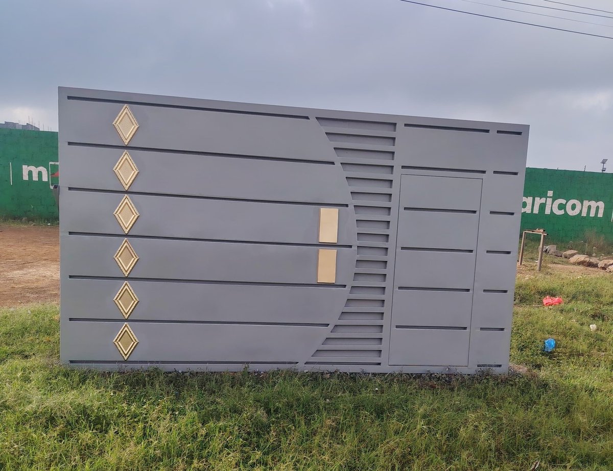 Mercynicky_'s tweet image. Who said gates must be boring??, here aesthetics meet security👌

@Chumafinest is running an end of the year sale on their sliding gates , going for 95k for both fabrication and installation. 

You can contact them on 0716621854  or visit their workshop at Zimmerman along the…