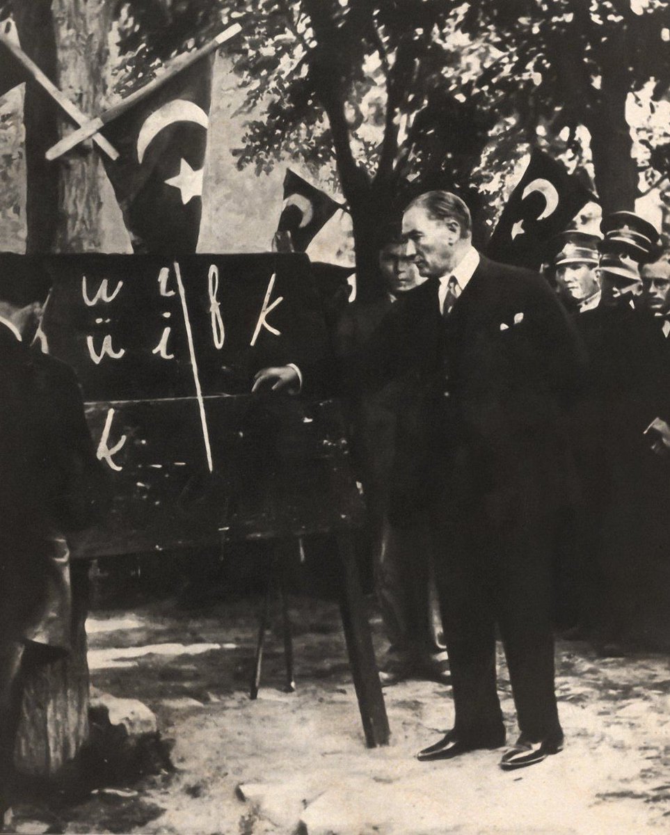 Başöğretmen
24Kasım öğretmenler günü kutlu olsun