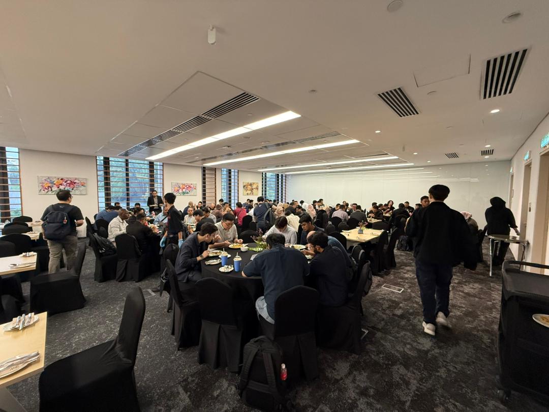nanosec_asia's tweet image. #ParallelPulse 2025 defender&apos;s lunch Day 1, and this is just half the spread!