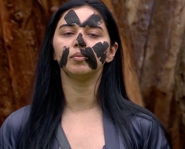 debadyita9123's tweet image. And were the housemates sleeping at this time?
Nehal-Tanya k time sabke itne morals kaha gaye thaein....ooh srry kese stand lete
SELECTIVE STAND jo lena h 🙂😒😒

HYPOCR!TES

#TanyaMittal #BiggBoss19