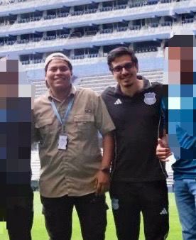 BarraAzulEterna's tweet image. El caos en los últimos partidos tiene responsables Adrián Mancilla, sobrino de @Jorgeguzman_ofi y jefe de boletería  junto a Fernando Marcillo jefe de sistemas en complicidad, entradas ni correos enviados, 2 meses para arreglar accesos, donde está la💲?? puro revuelo!! @CSEmelec