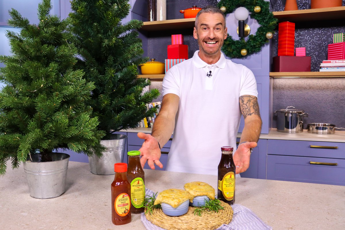 WIN your share of R40 000 in the Mrs Balls Festive Challenge! 🤩🎄🍽️ To enter: Create a dish you love, snap a picture &amp; share it under this post using #MrsBallsFestiveChallenge.  It can be fruity &amp; chunky, sweet &amp; spicy with a kick or something totally unexpected.
⭐ Plus,