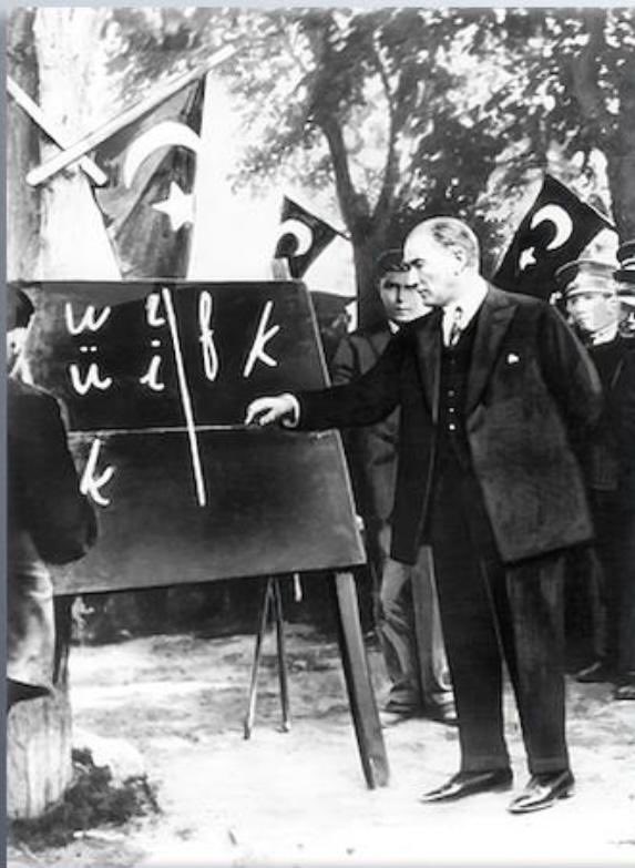 Baş öğretmenin kim olduğunu her zaman hatırlayan tüm öğretmenler varolsunlar.