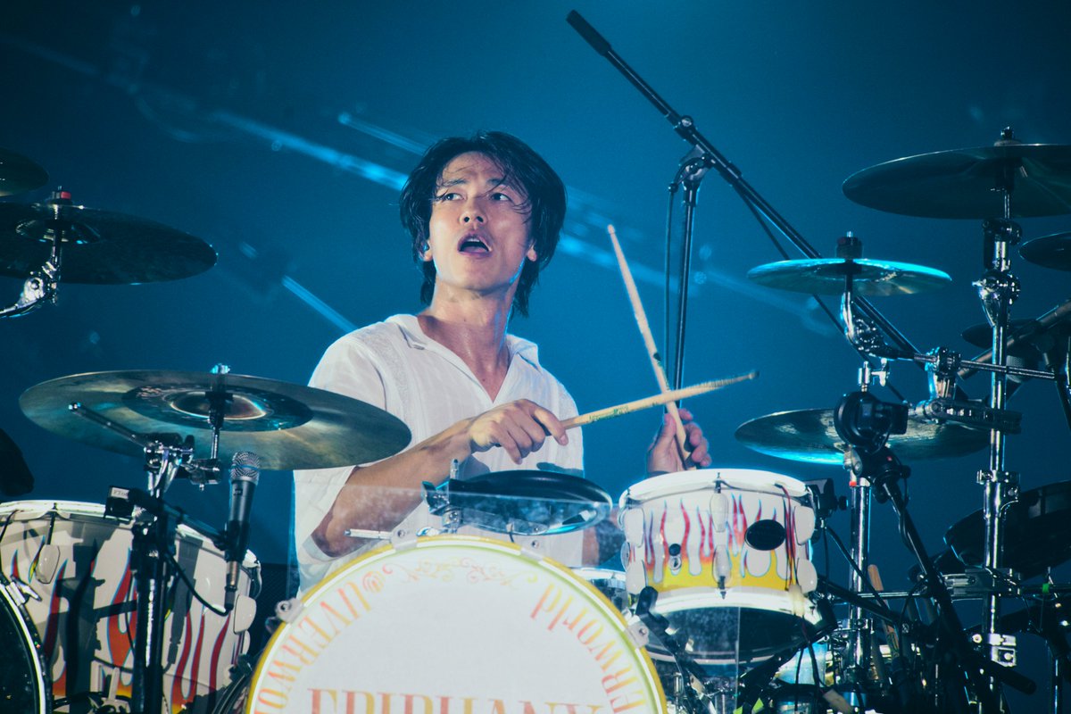 UVERworld バラ売りできるのでコメントください ｾﾌﾞﾄﾘ D ﾆｷ「新潟で優しさの雫やれ。」 (@7th_bullet_627) / Posts / X