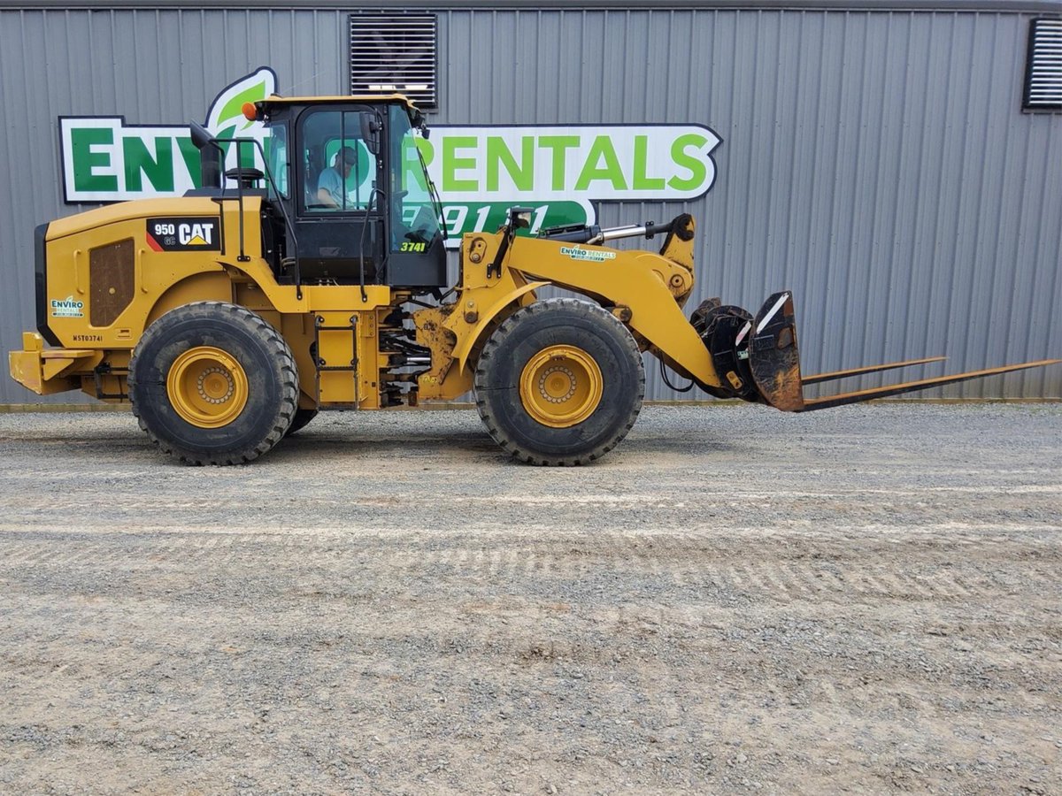 RentalYard's tweet image. Take a look at this Wheel Loader FOR RENT on #RentalYard!

🚧2020 CATERPILLAR 950GC🚧
☎️(318)995-5995
📍Farmerville, Louisiana
🕰️5,350 Hours

Tap the link for MORE INFO!➡️ ow.ly/ANmA50XvQVg

#FarmervilleLouisiana #WheelLoader #Caterpillar950GC #RentalYard